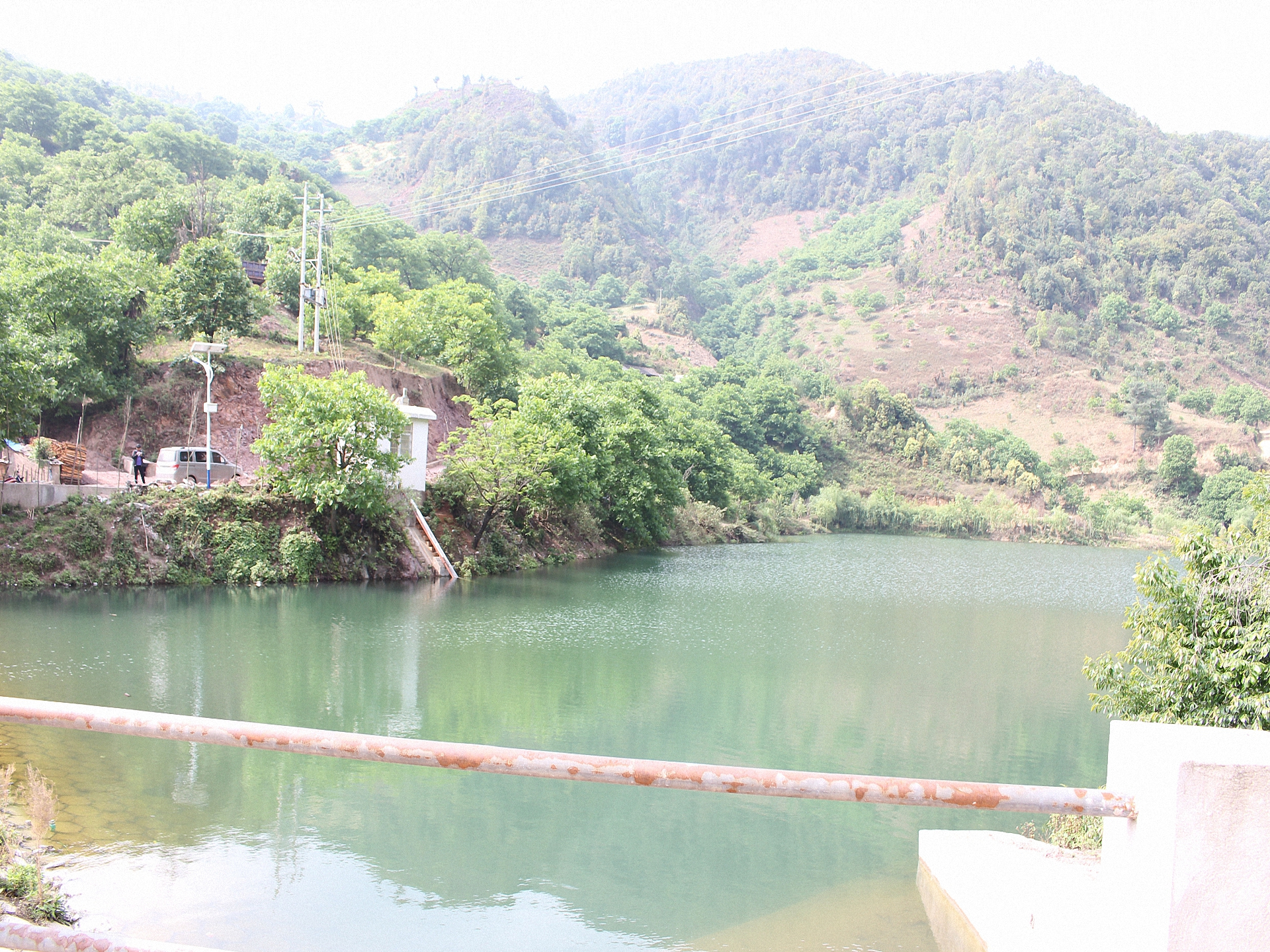 邓上大新海水库