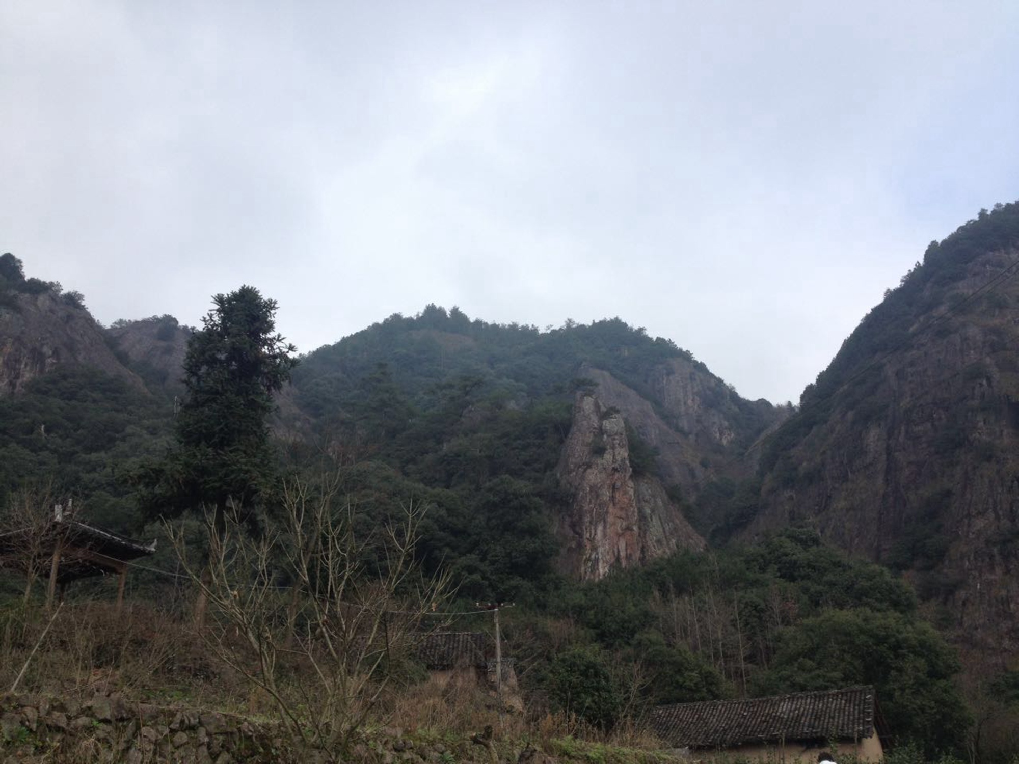 小黄山畲族风情村