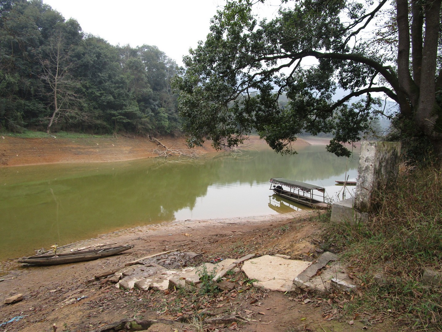 黄眼水库