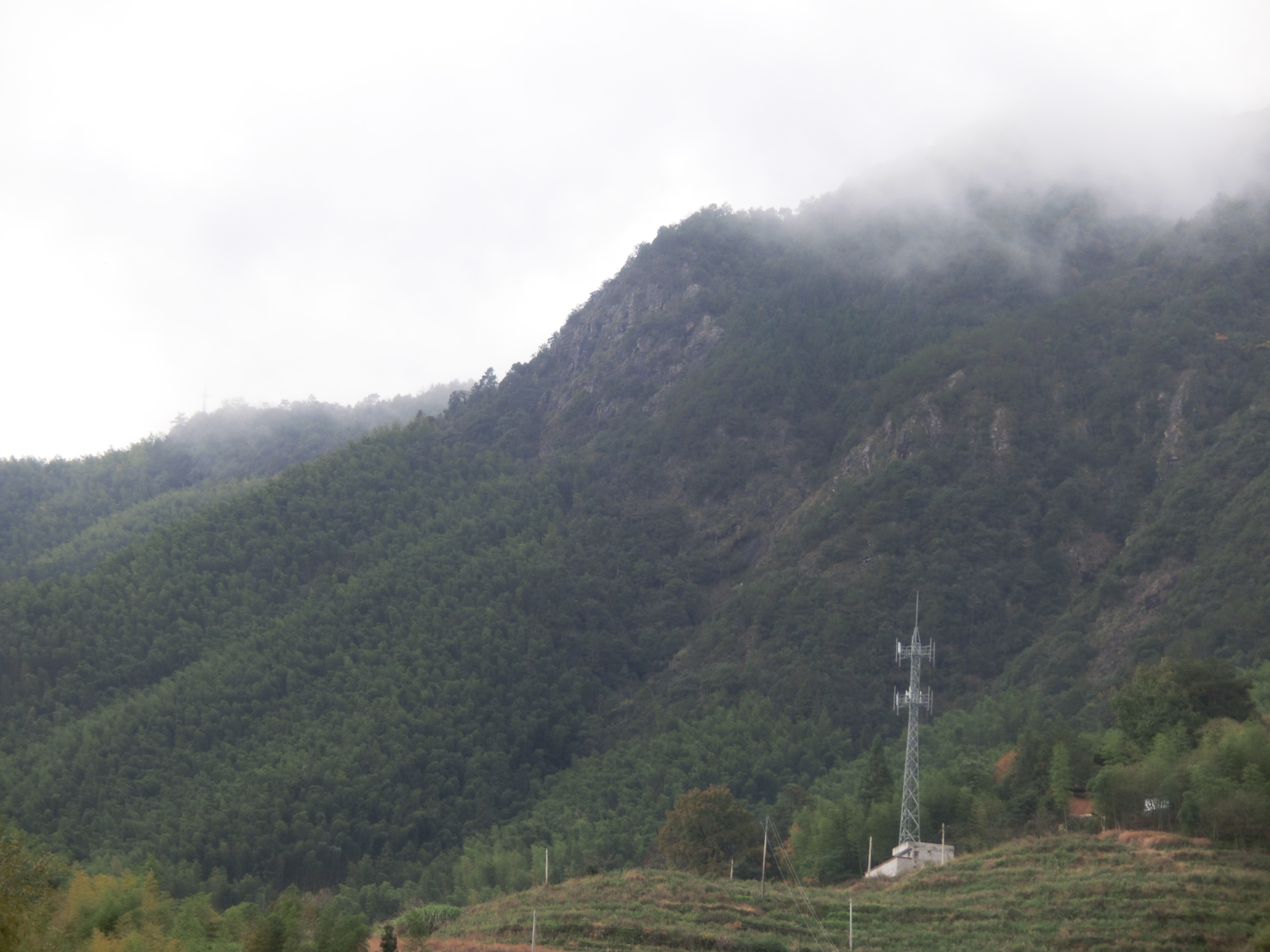 银坑洞矿山地质公园