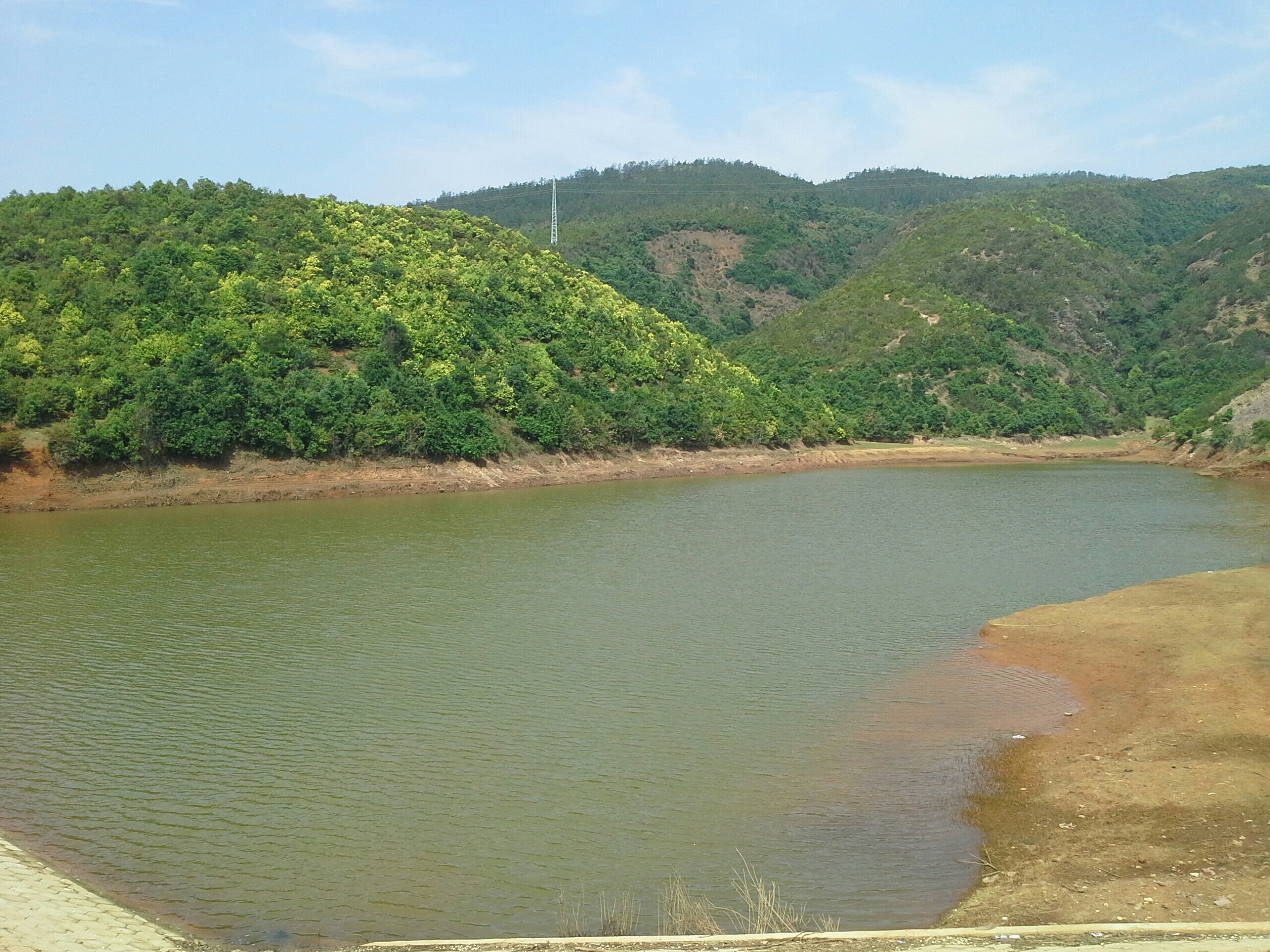 太阳冲水库