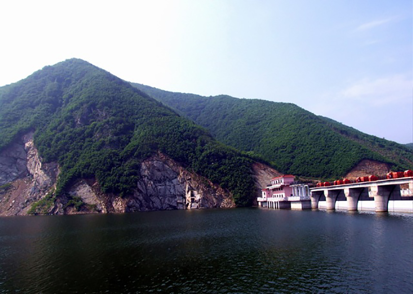 海兰湖风景区