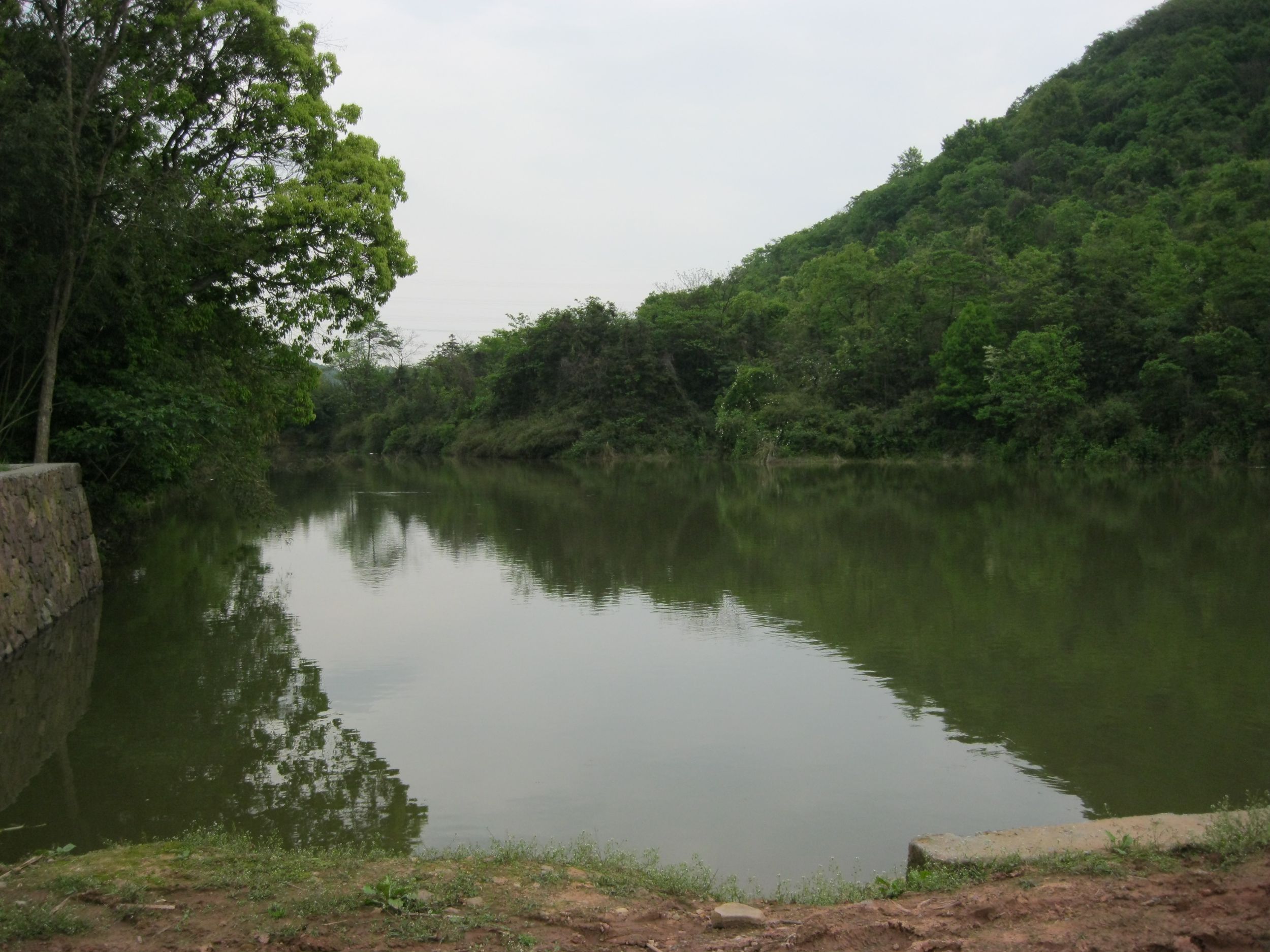 石山垅山塘水库