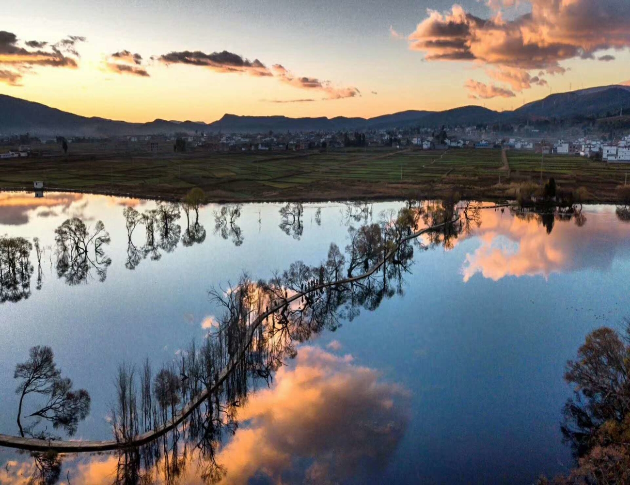 黄龙潭风景区