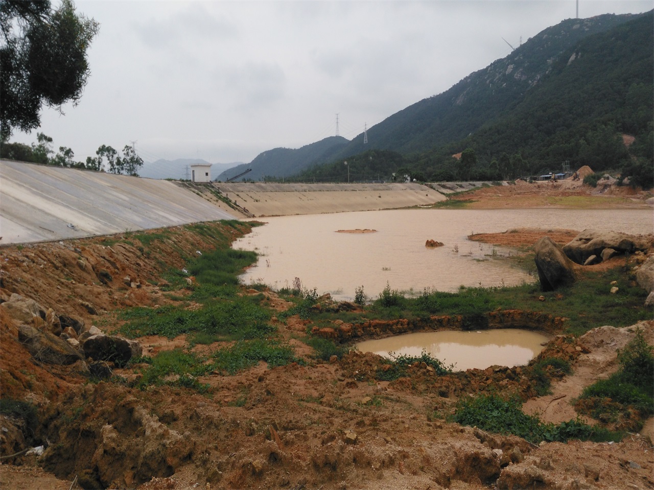 虎崩坑水库