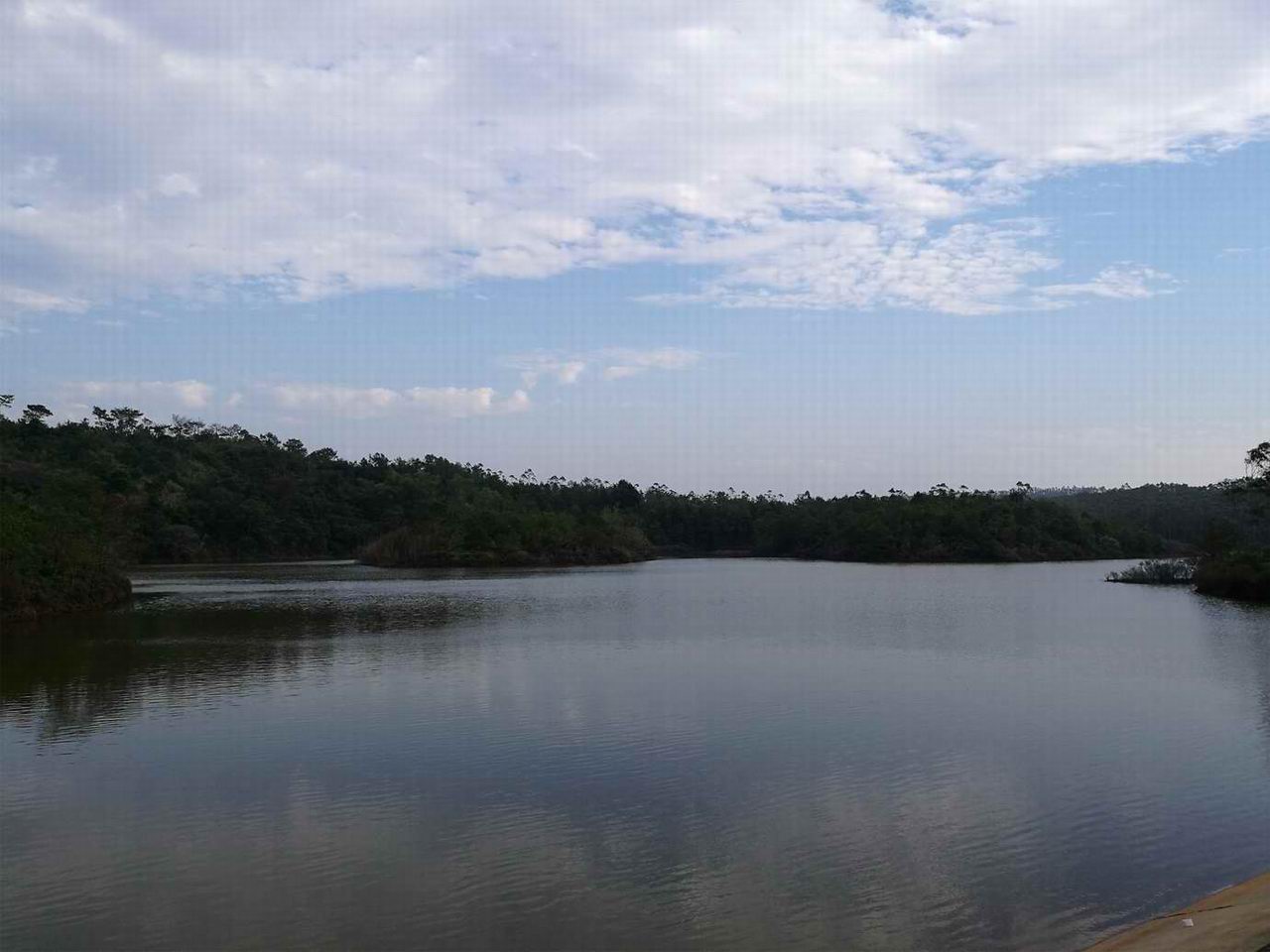 高岭背水库