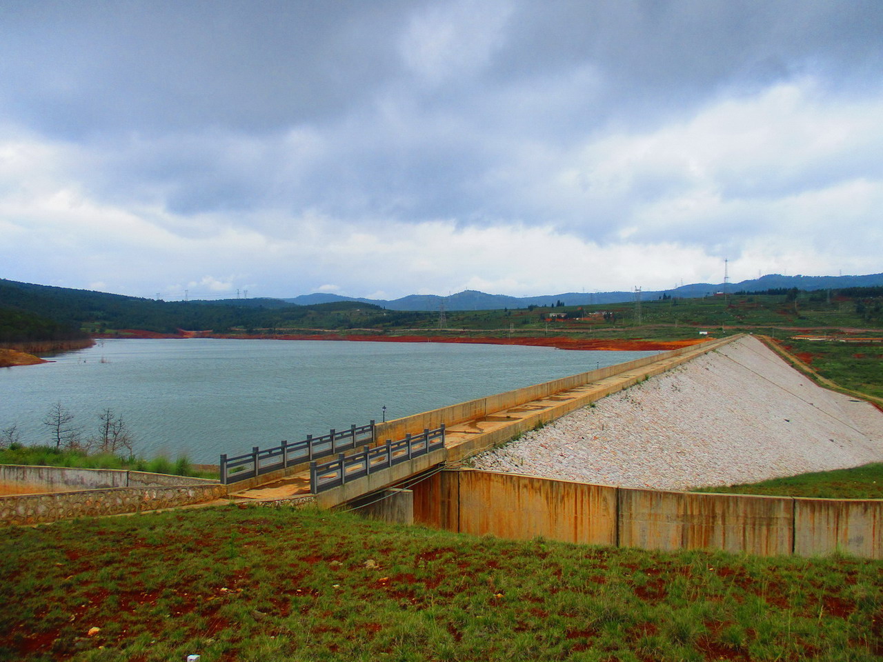 水洞山水库