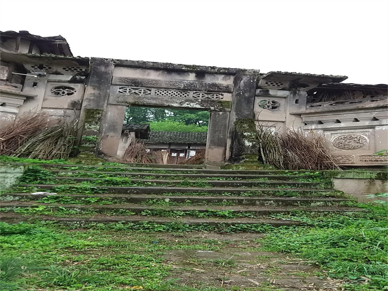 燕子溪石朝门