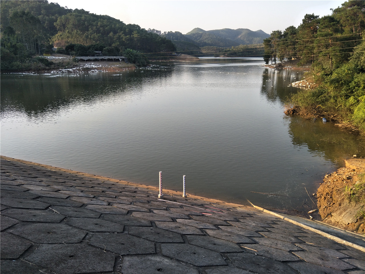 造加水库