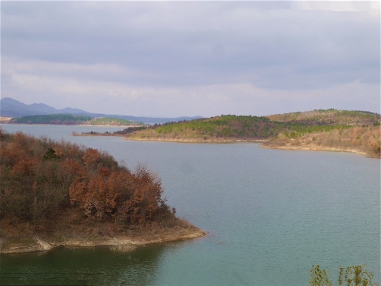 崩河水库