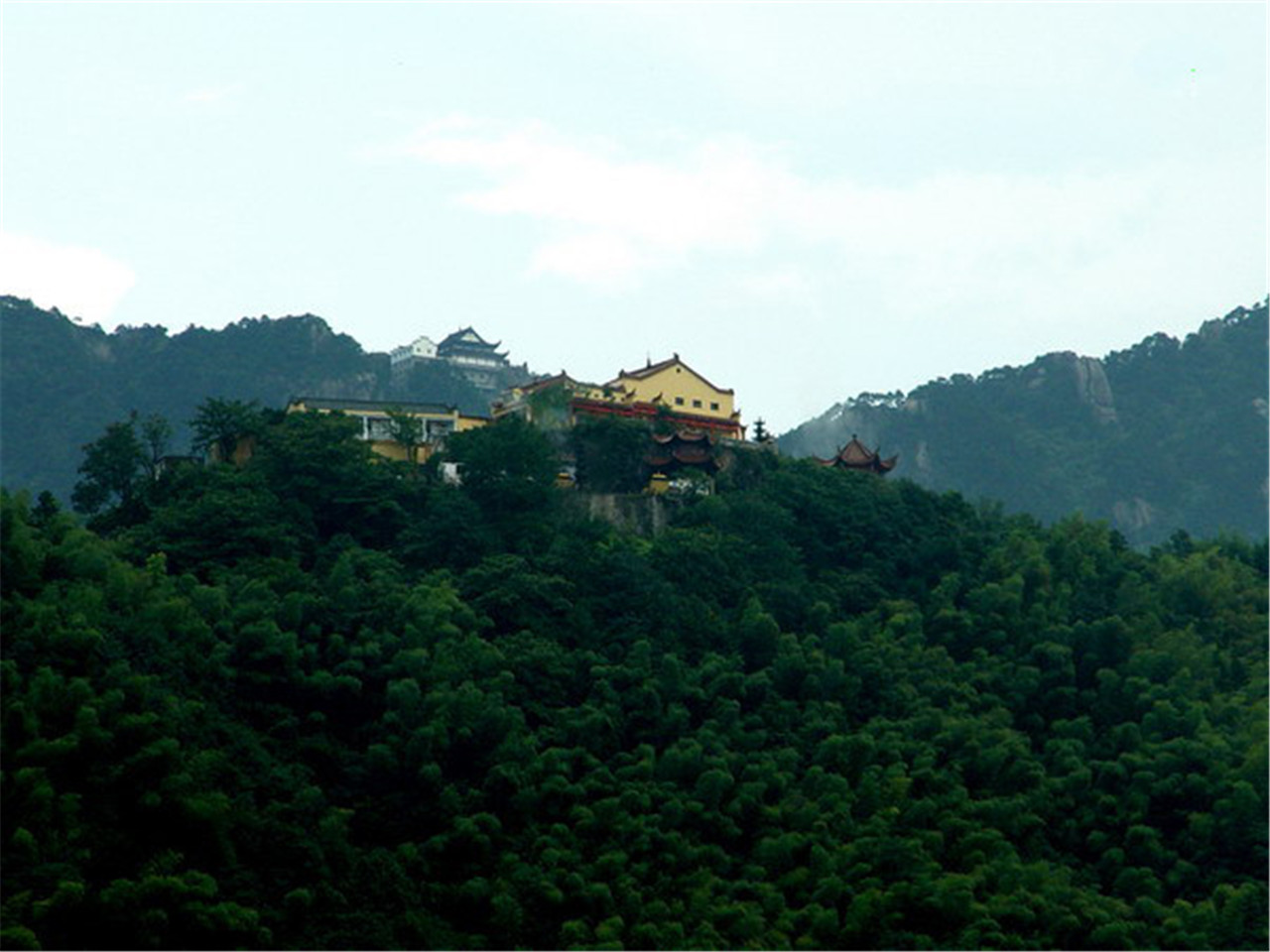 百岁宫景区