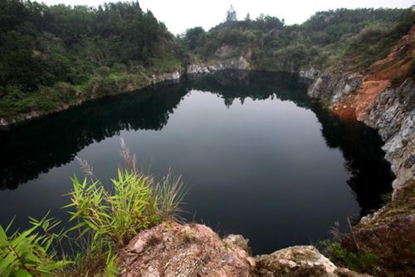 羊角岭水晶地质公园